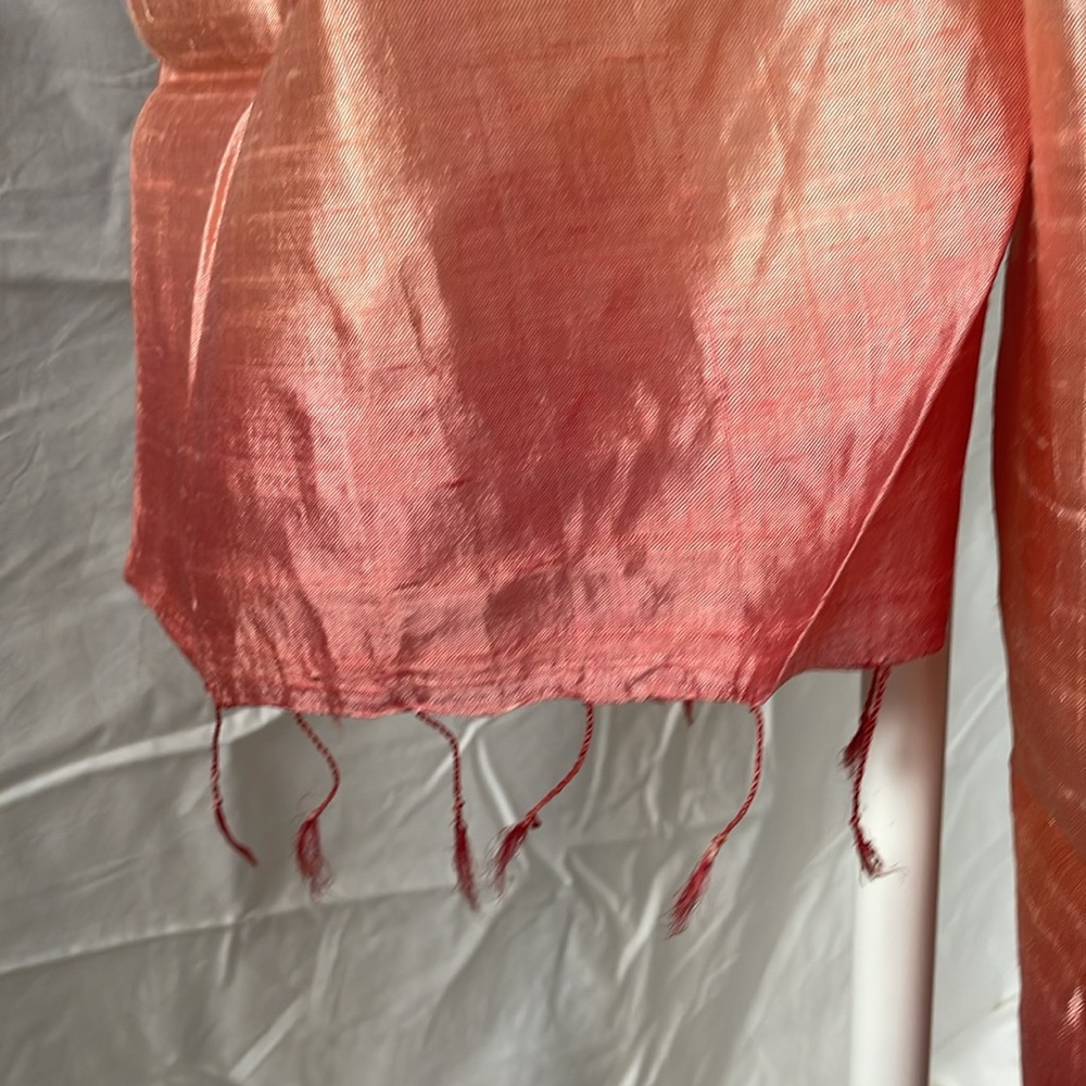 GORGEOUS scarf or wrap - Picture 4 of 5